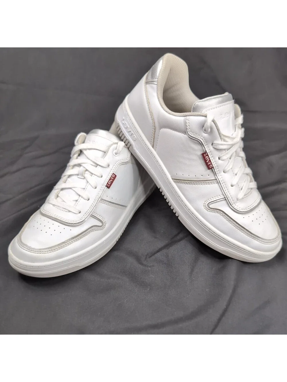Levi's Drive Lo Womens Size 8.5 White Faux Leather Lace Up Court Sneakers Shoes